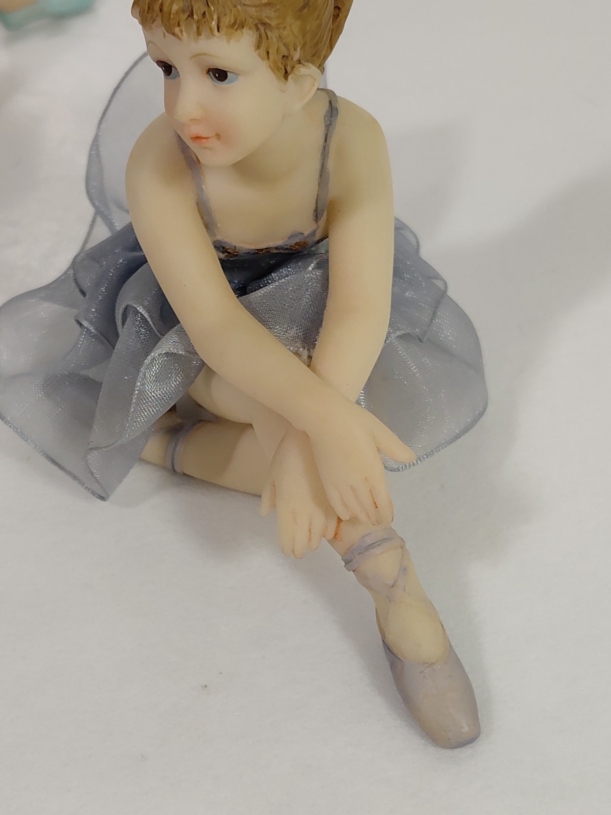 Lot-3 Poly Resin Seated Ballerina Dancer Girls w Beautiful Tutu- 4” X 3.5 *Read*