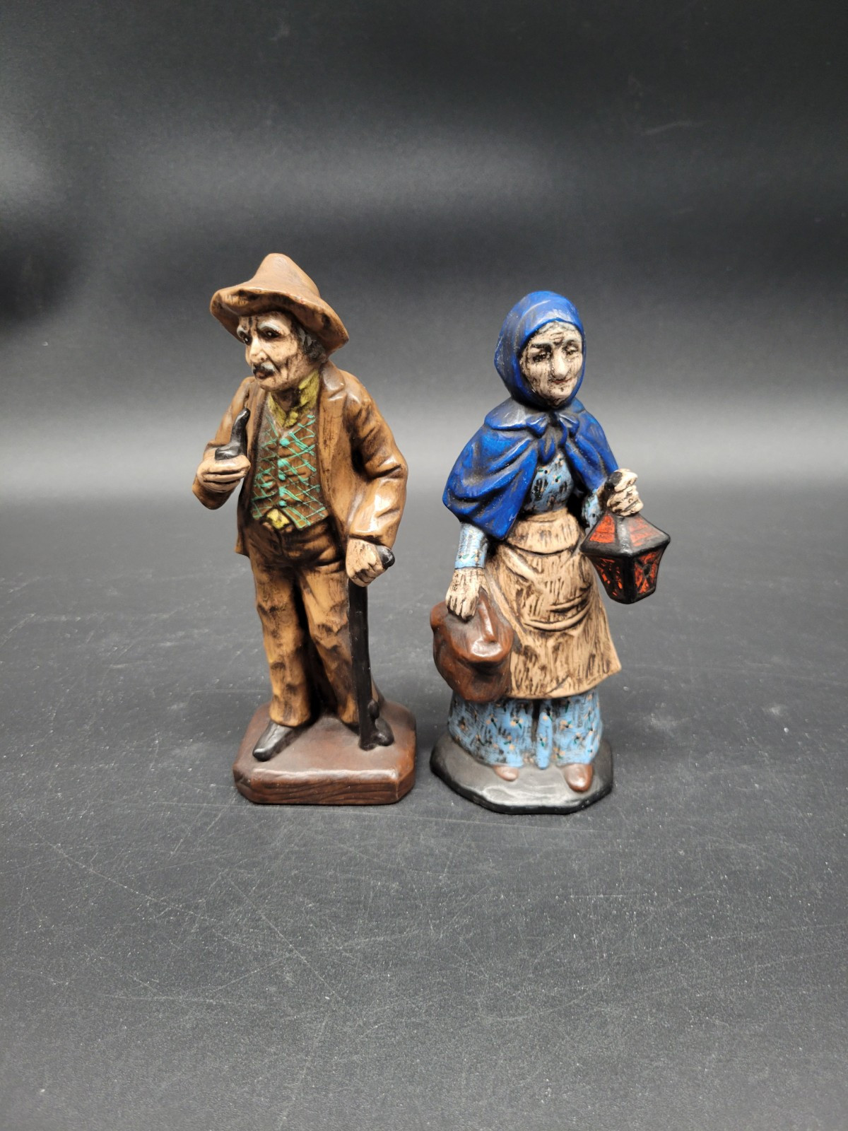 Vintage Ceramic Peasant Couple Marked W 25 and T 31 8″ X 2.75″ & 7.25″ X 3″