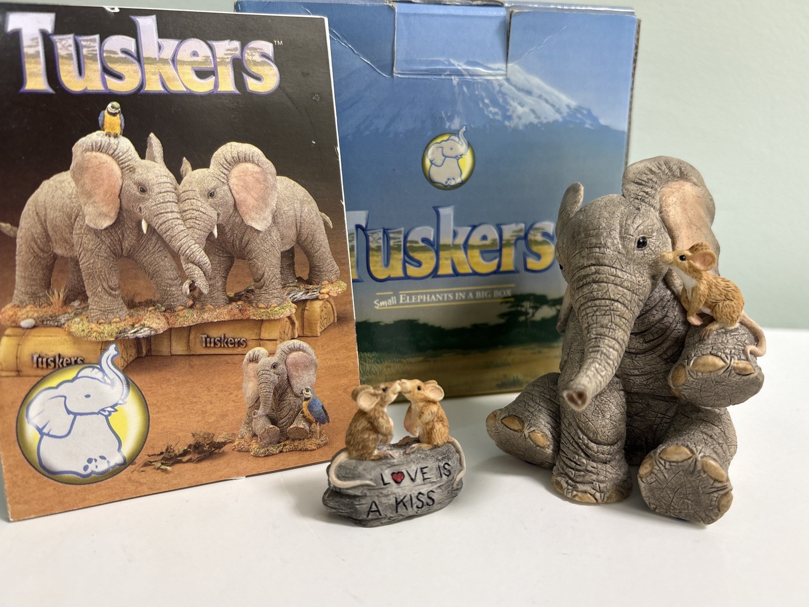 County Artists Tuskers Elephant & Mouse Boxed Figurine Gift Set