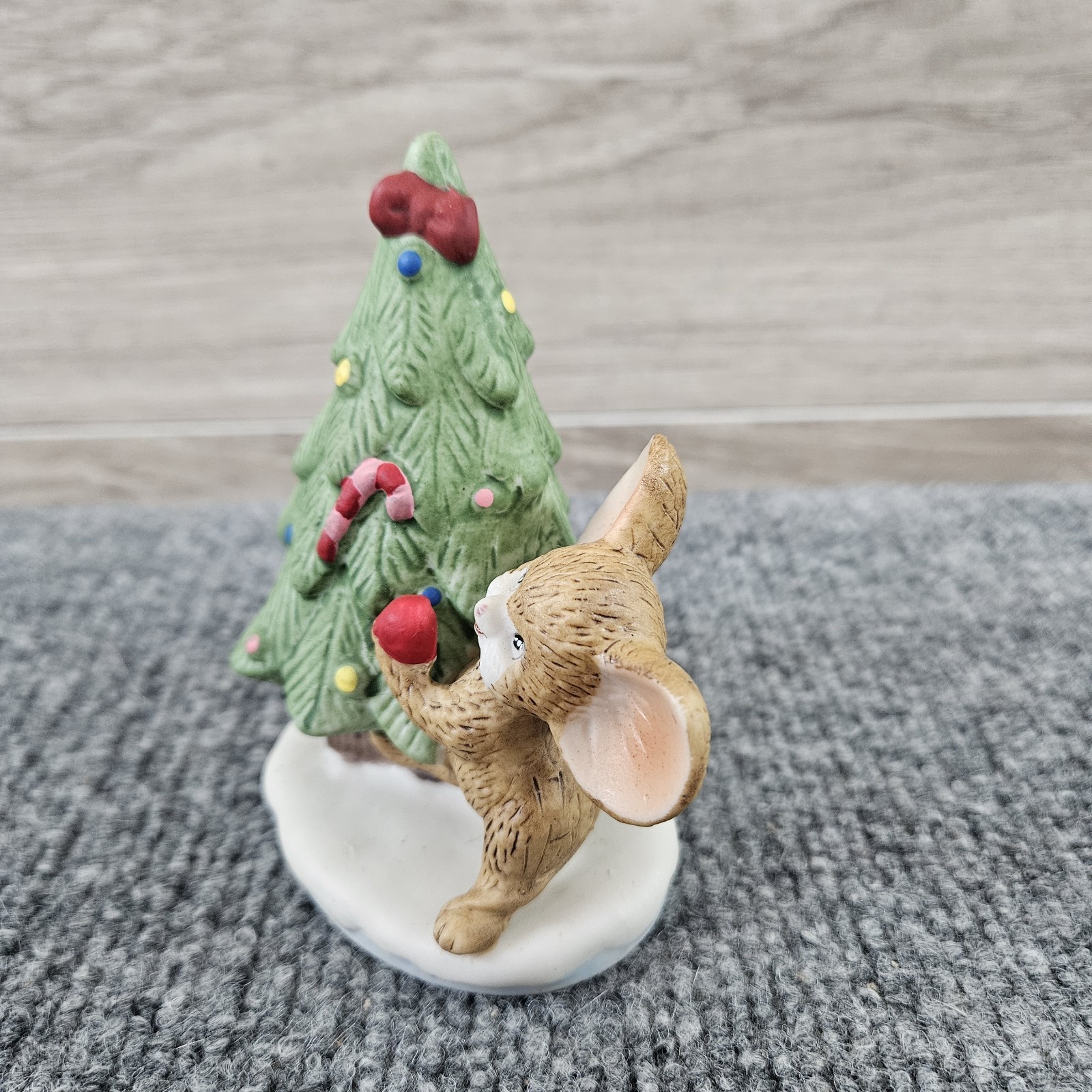 Homco 8905 Christmas Mouse Decorating Tree Figurine Holiday Vintage