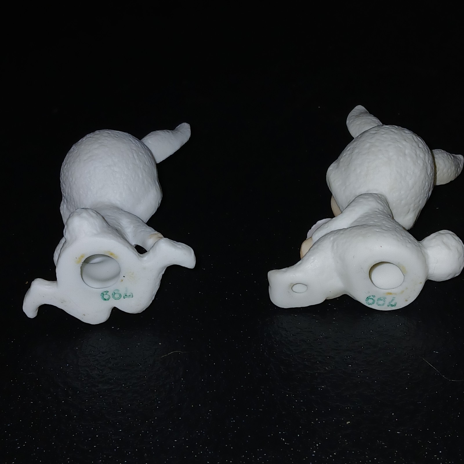 Antropomorphic Vintage Lefton Sugar Snow Baby Snow Bunnies EXCELLENT CONDITION!