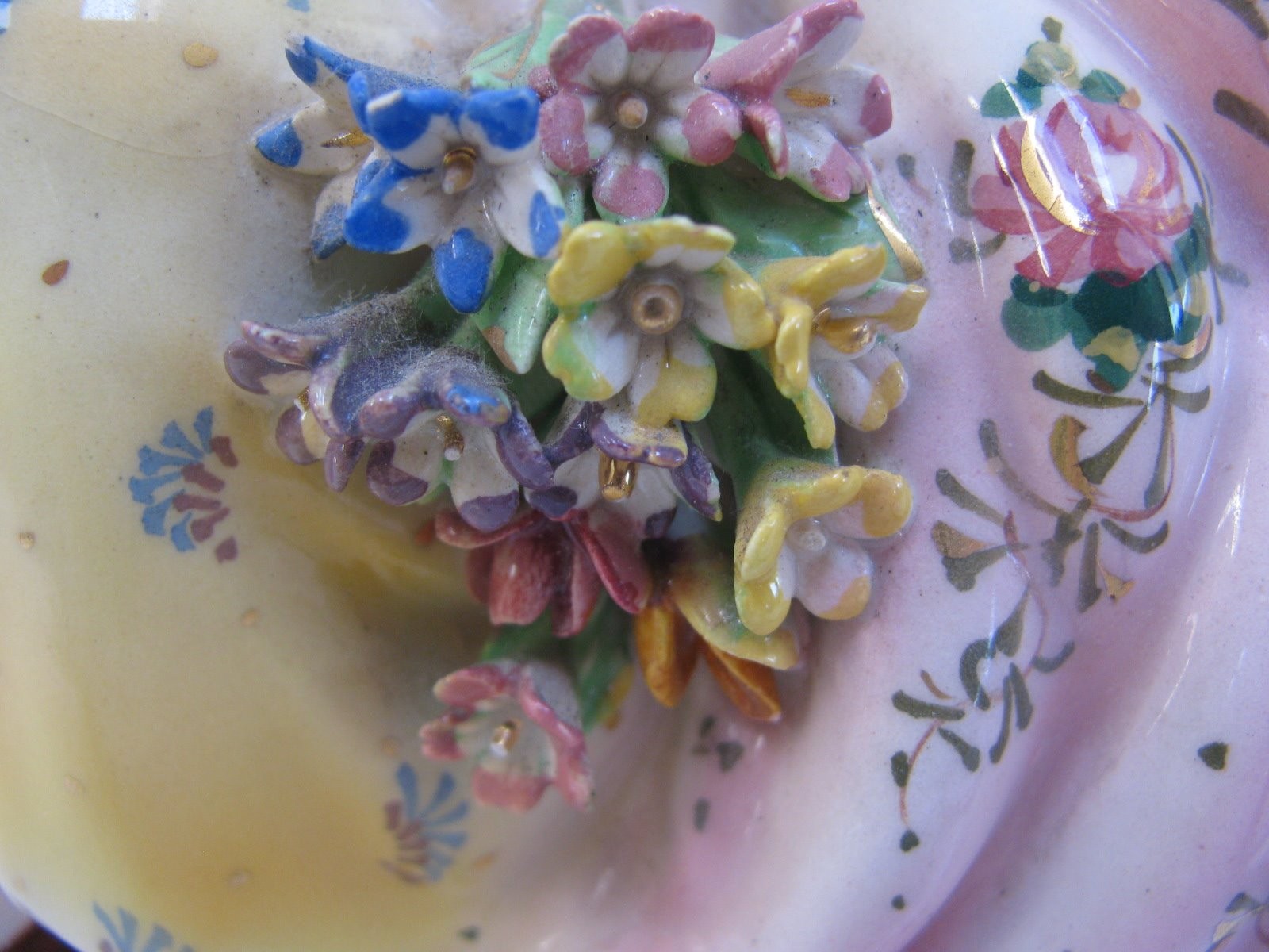 Vintage Victorian Porcelain Lady with Bouquet of Flowers Made in Italy