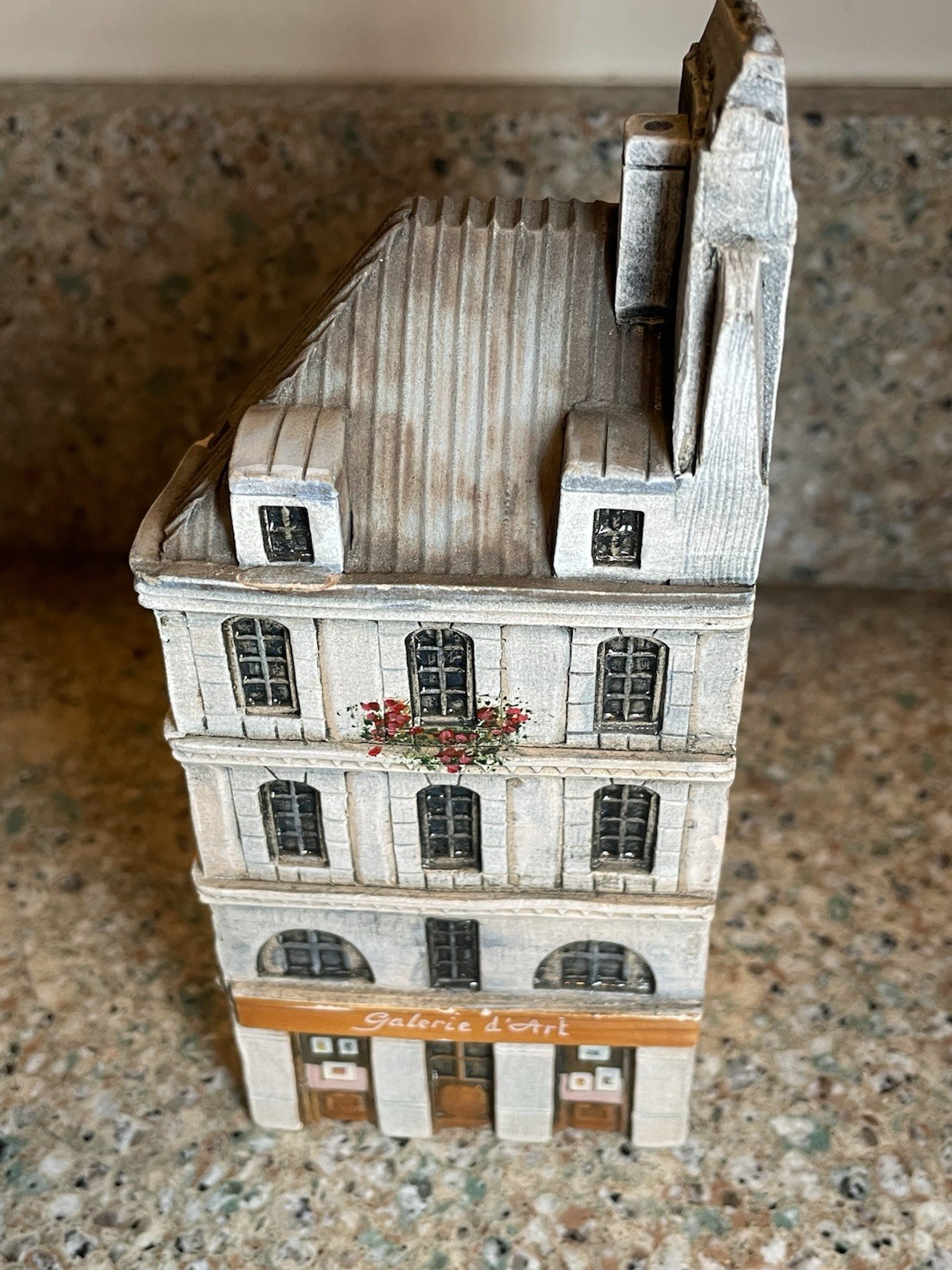 Gault France Galerie d’Art Building Figurine 5.5” Signed Architectural