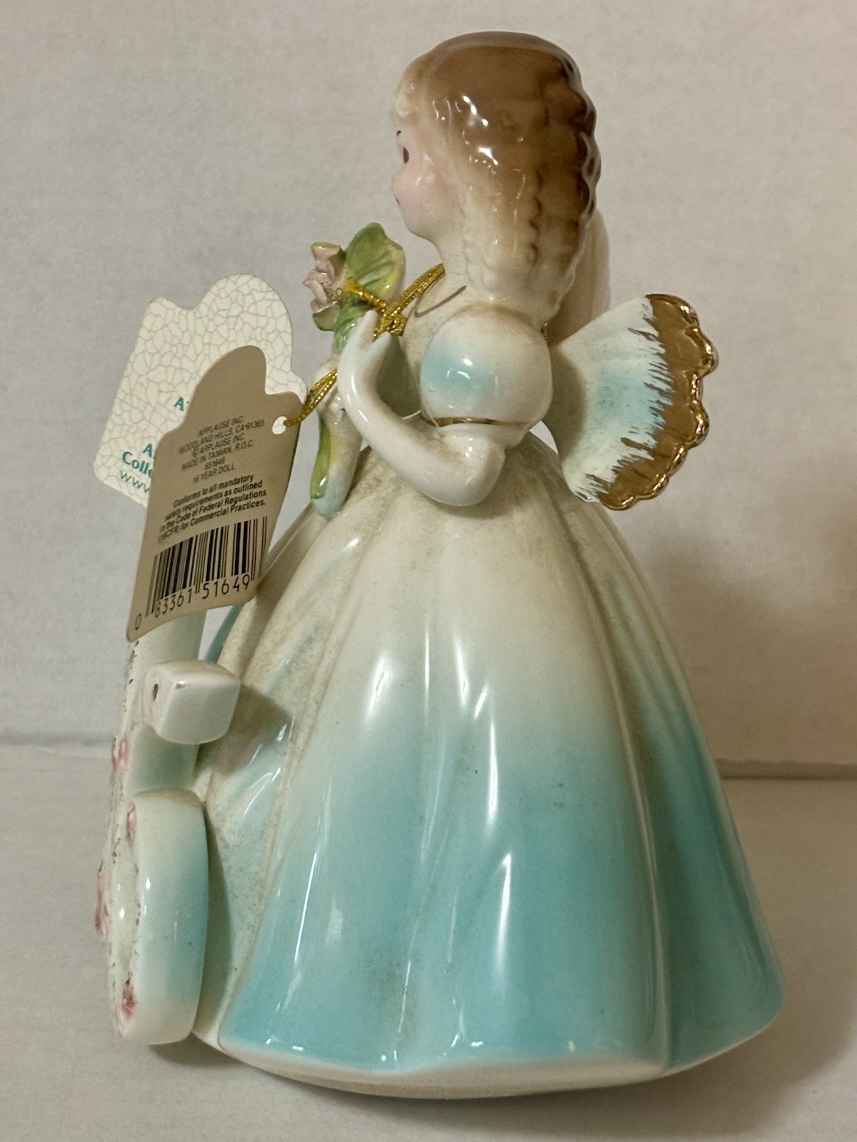 JOSEF ORIGINALS FIGURINE Birthday Angel 16 YEARS w/flowers CERAMIC 6.25 “ Tall