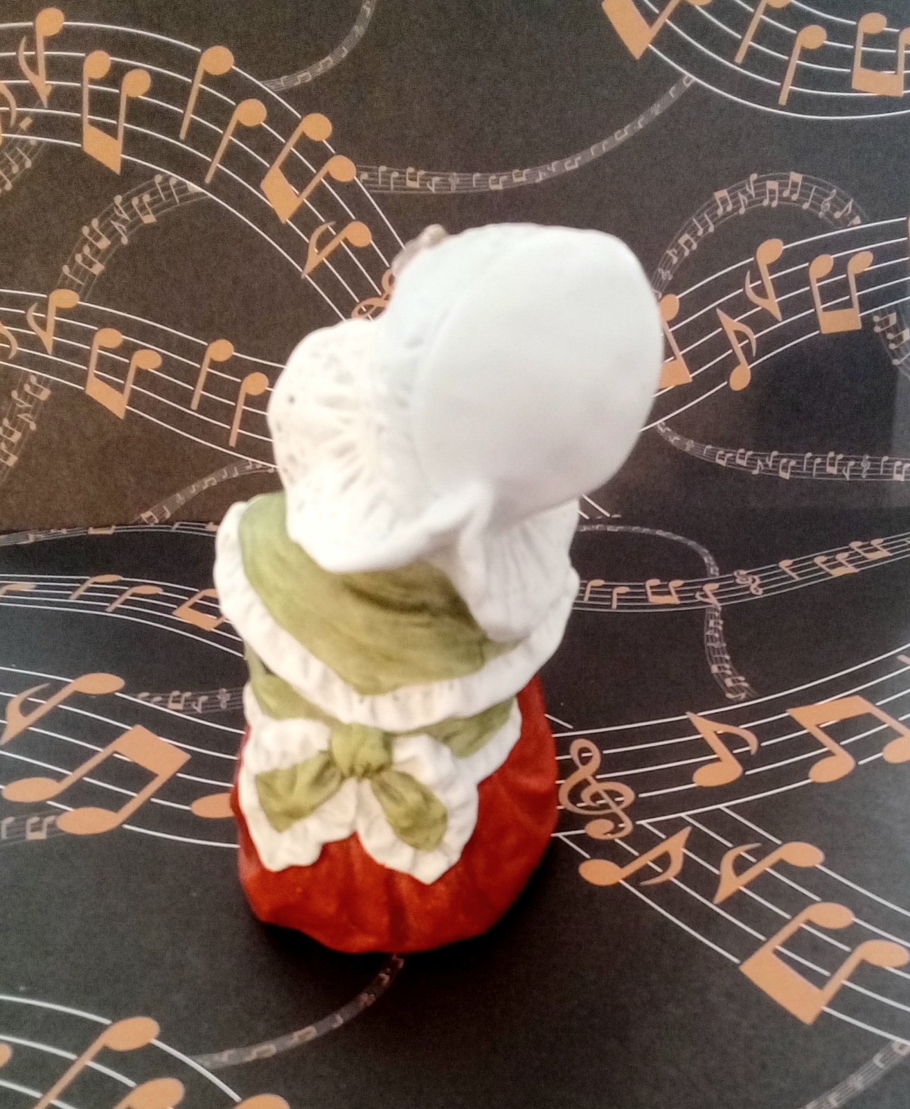 Antique Gebruder Heubach Dutch Girl Hand Painted Porcelain Figurine w Orig Mark