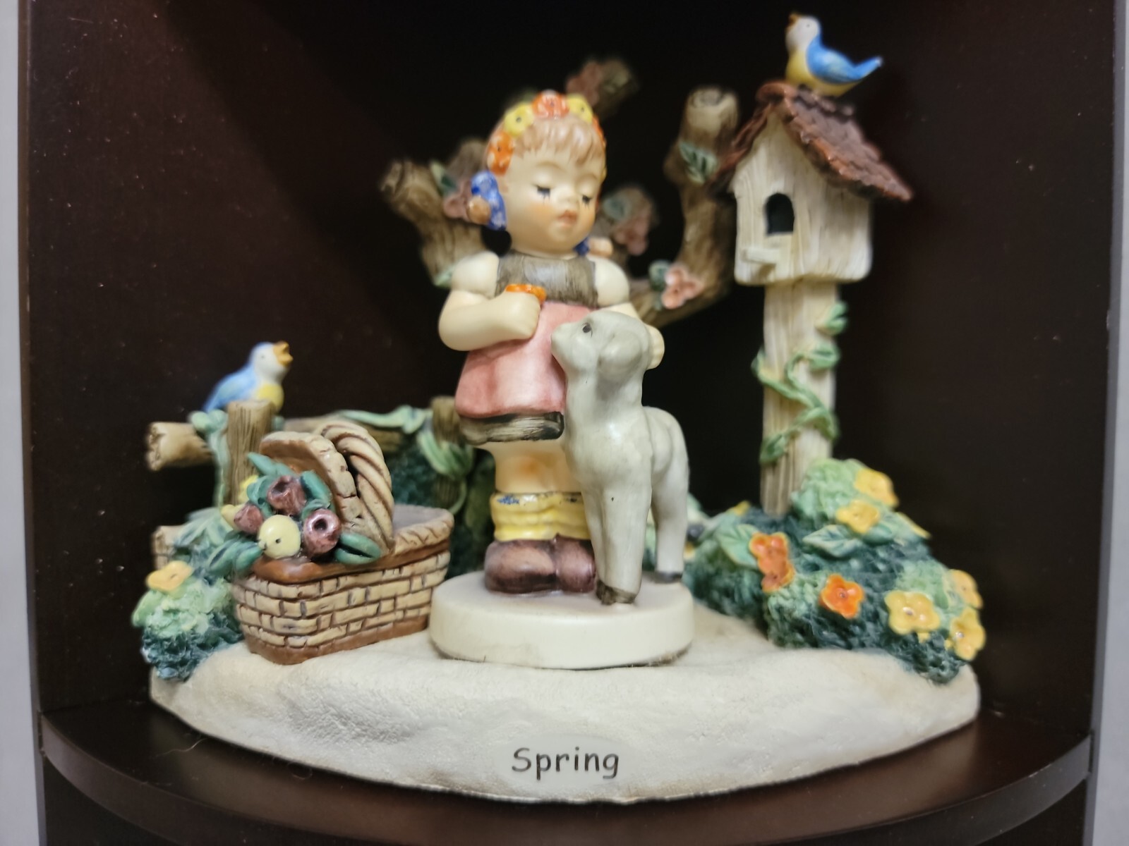 Goebel Hummel Scape Spring time splendor 2004 no box or paperwork