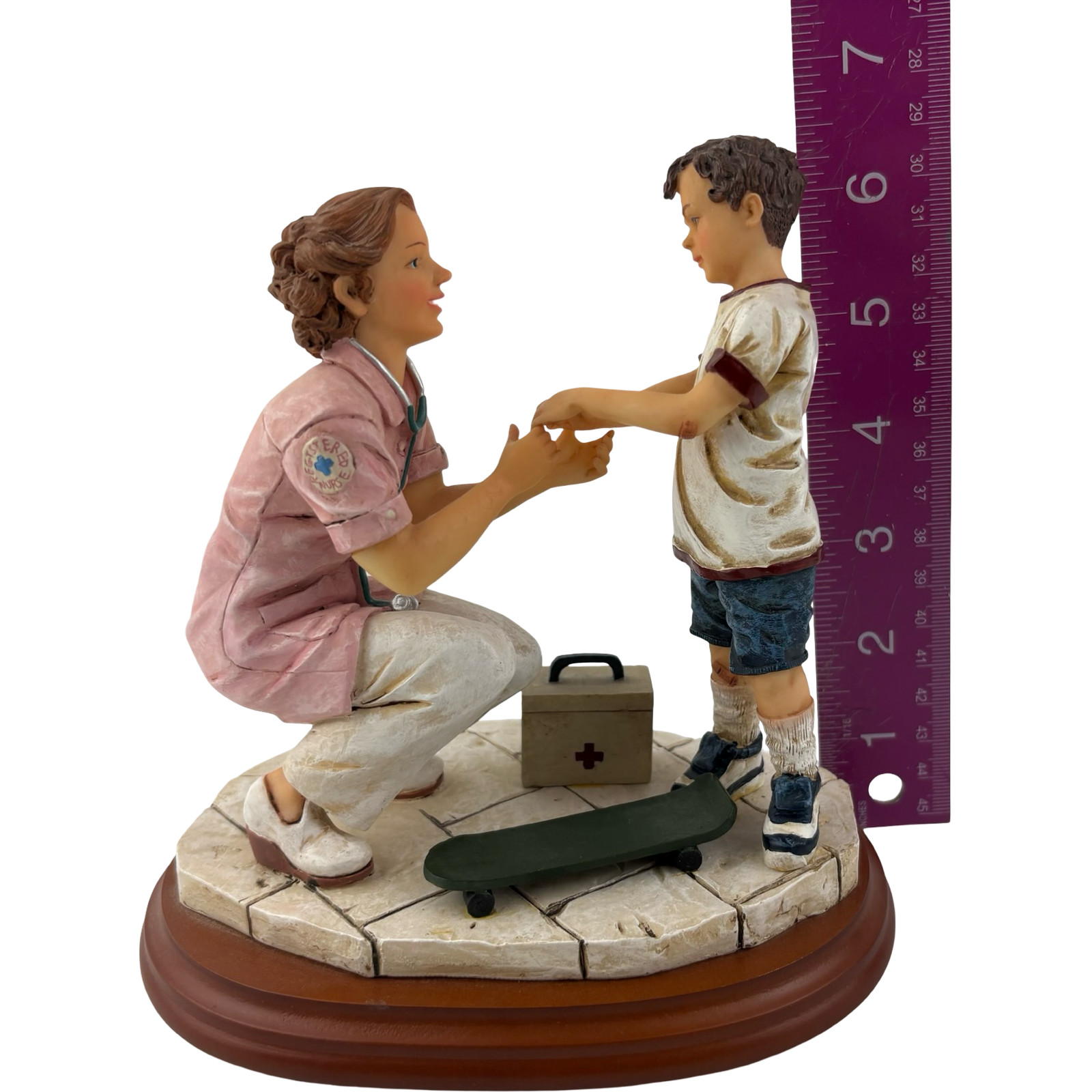 Vanmark Figurine White Caps of Caring RN Nurse Minor Setbacks NR94016 VTG 1998