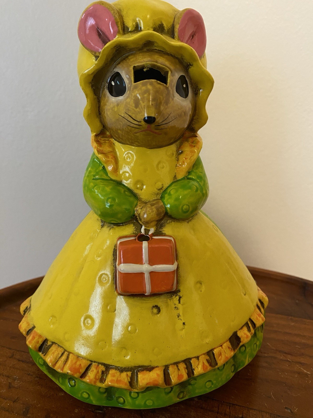 Vintage Josef Originals Lorrie Design Scissor & String Holder Mouse