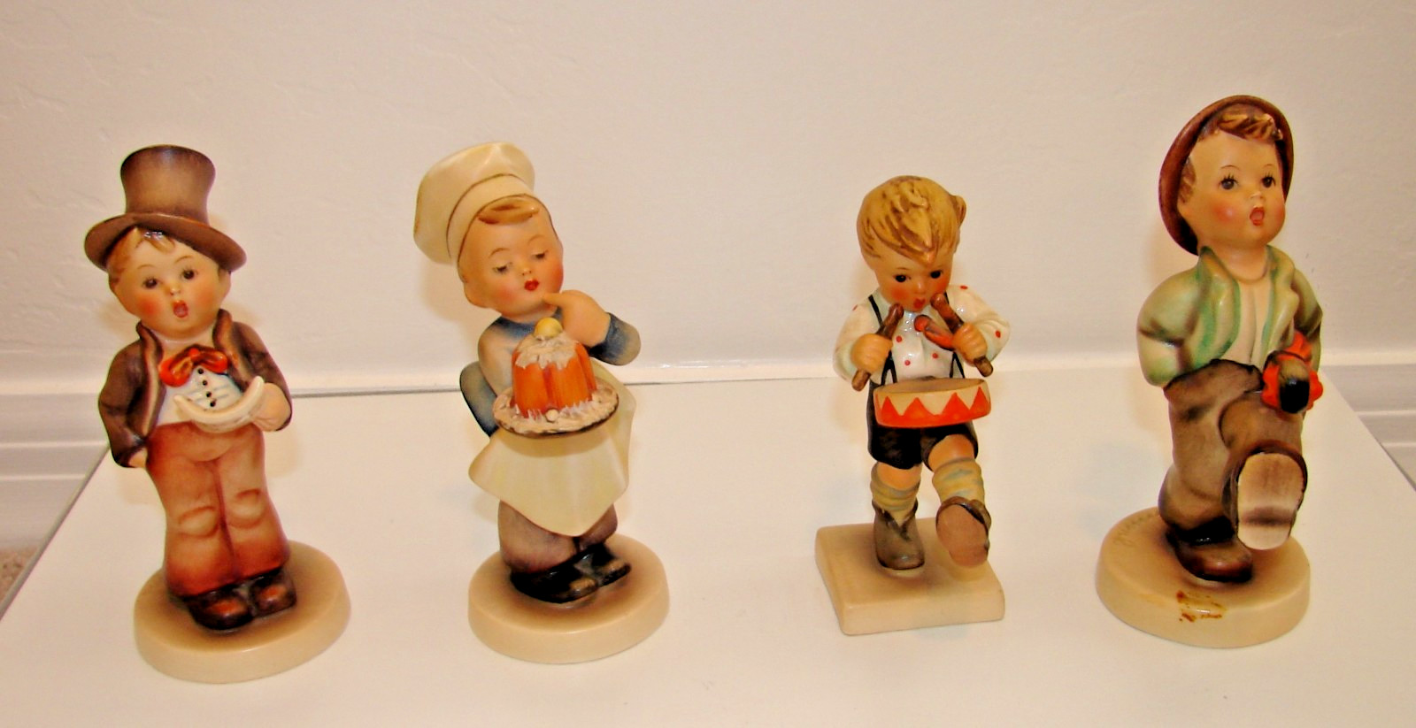 SET OF 4 HUMMEL GOEBEL Boy Figurines #131, 190, 240, 128 Baker, Little Drummer++