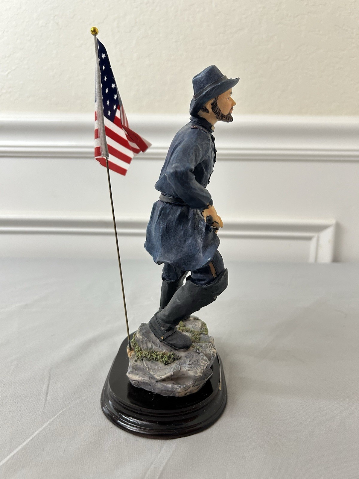 General Ulysses S. Grant 10″ Collectible Resin Figurine