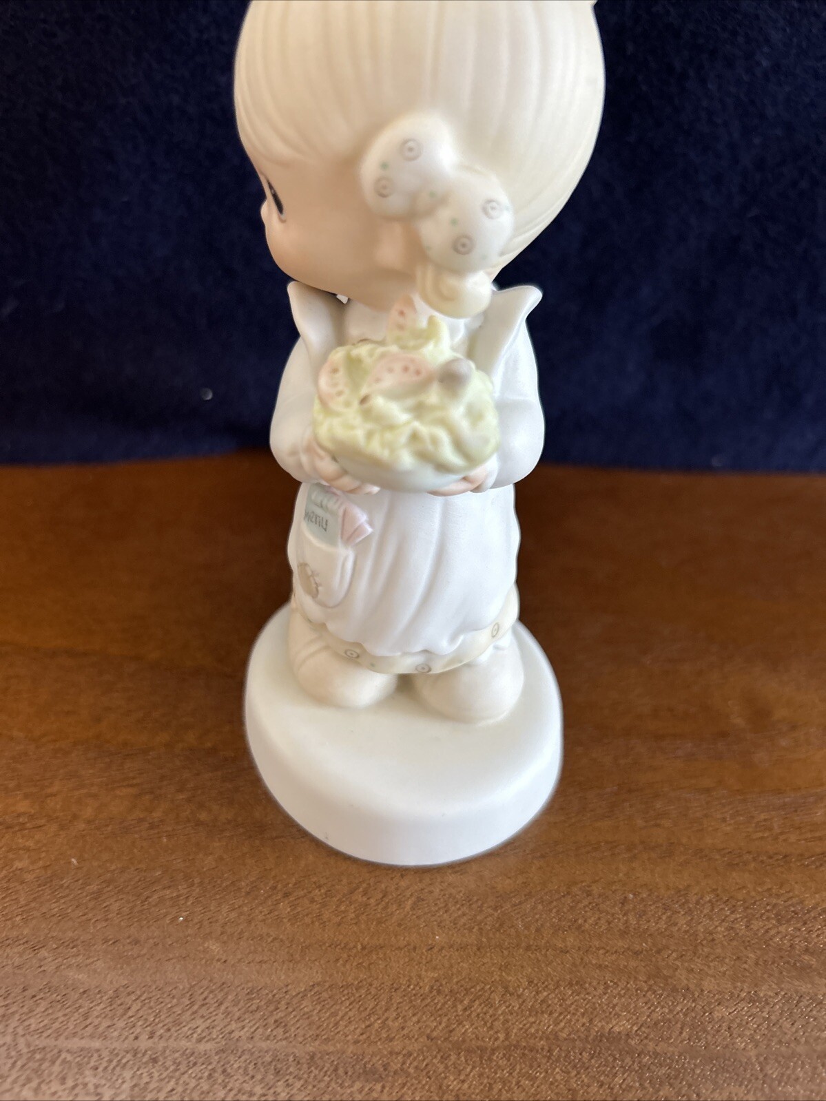 1981 Enesco Jonathon & David E-7157 Precious Moments “There is joy in serving