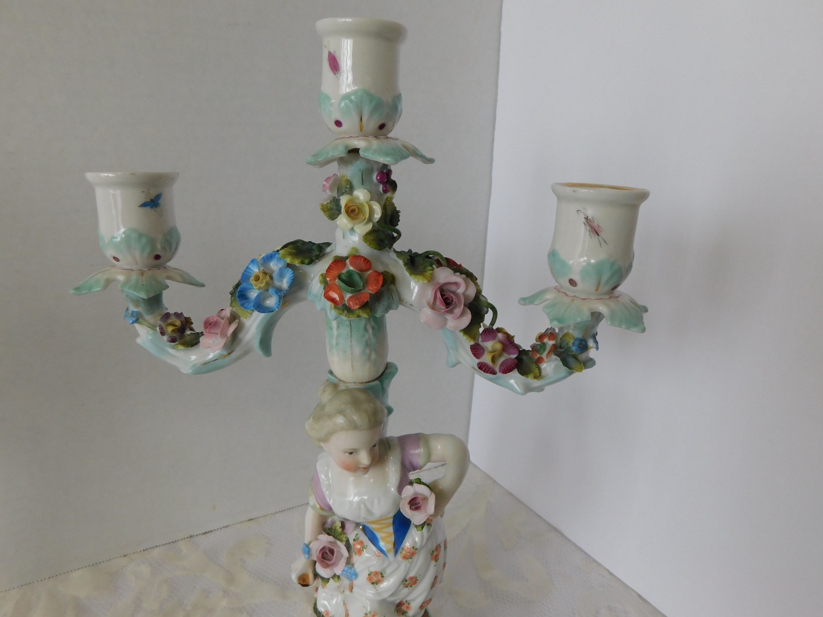 ANTIQUE HELENA WOLFSOHN DRESDEN FIGURAL CANDELABRA / CANDLESTICKS – GERMANY