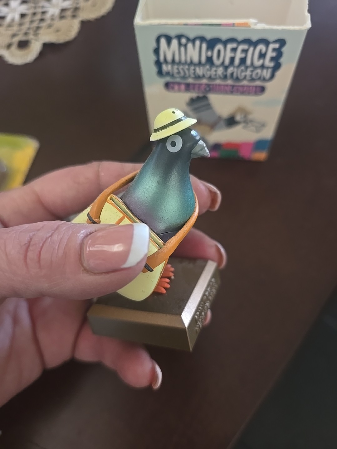 mini office messenger pigeo