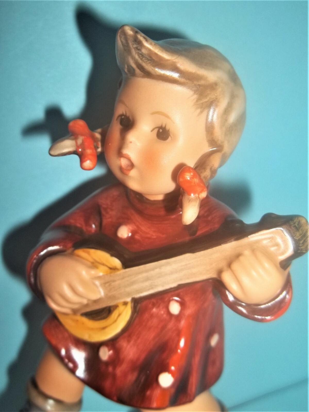 Hummel Happiness ~ HUM#86 ~ TMK 7~ 60TH Anniversary ~4.50″ Tall~MINT