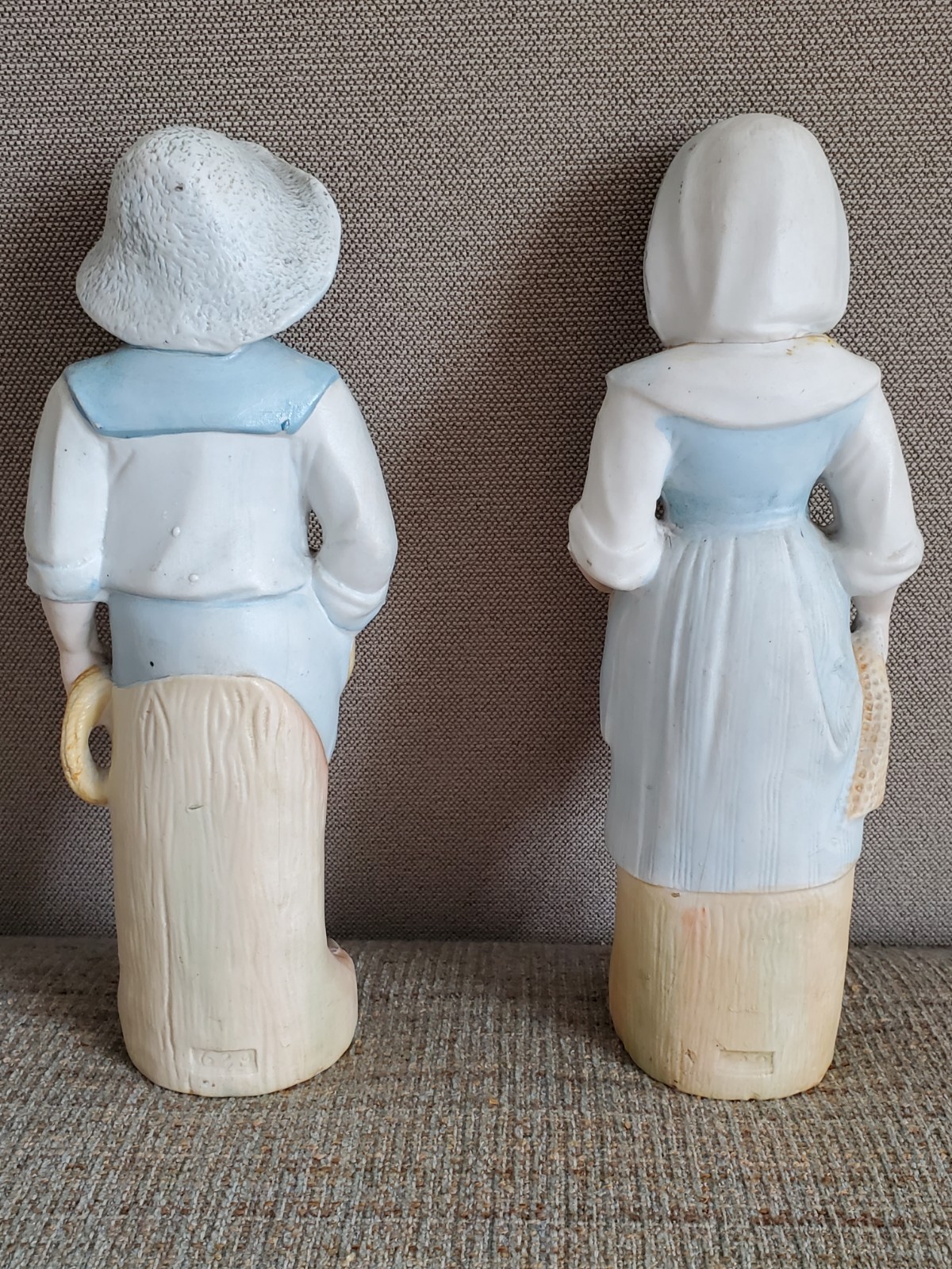 Antique German Bisque Porcelain 10″ Figurines Colonial Man & Woman Gold Trim