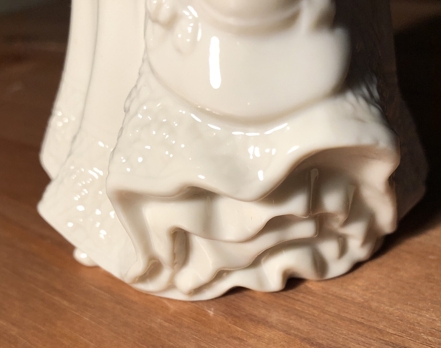 ivory regal matte+glossy porcelain ceramic english rose female figurine/figurine