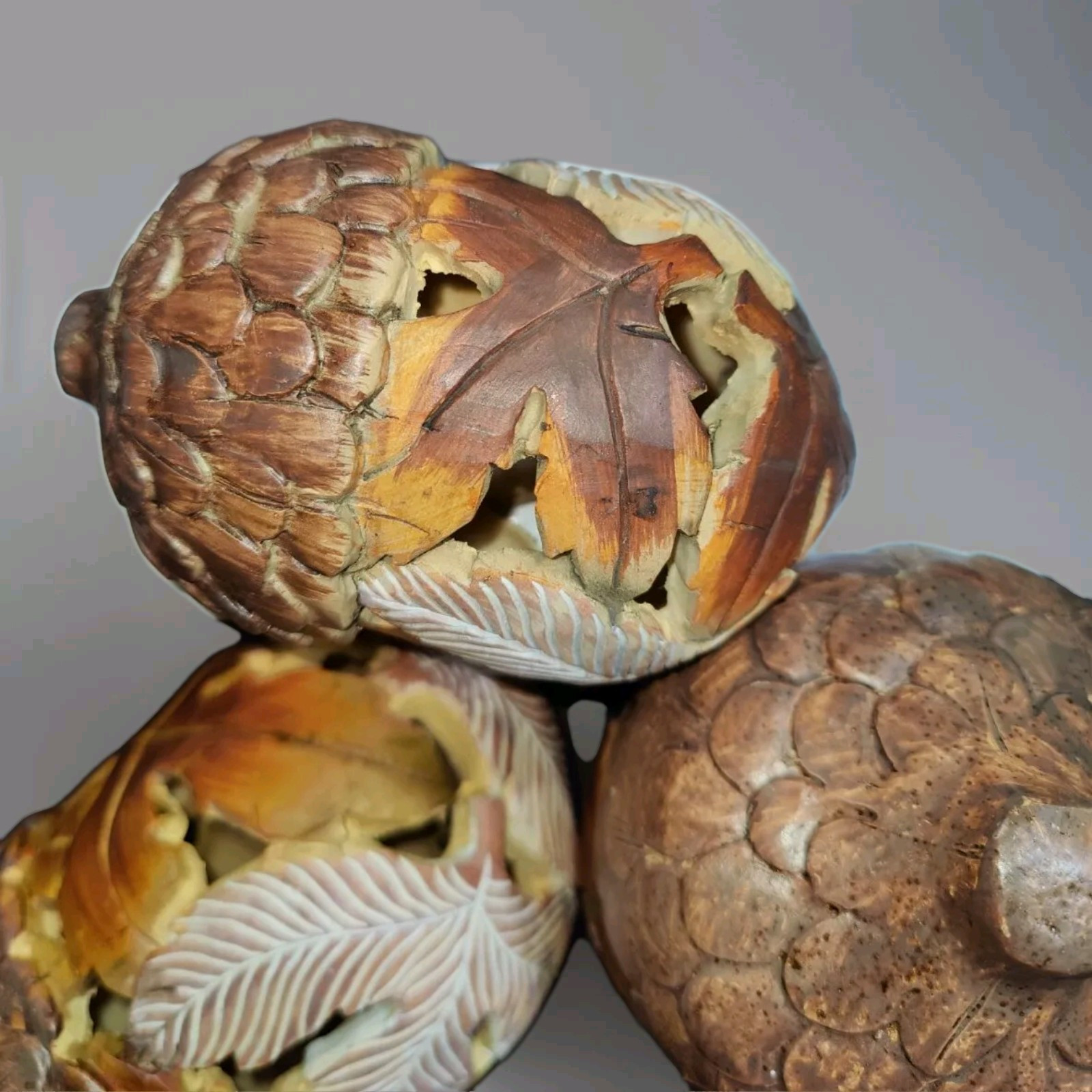 Carved Wood Look Acorns Reson Details Various Large Sizes Centerpiece Woodland
