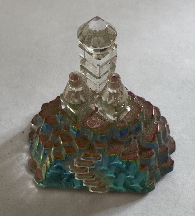 Crystal De Lites By Manon Castle Figurine 1 3/4 x 1.5 Made in Austria No Box EUC