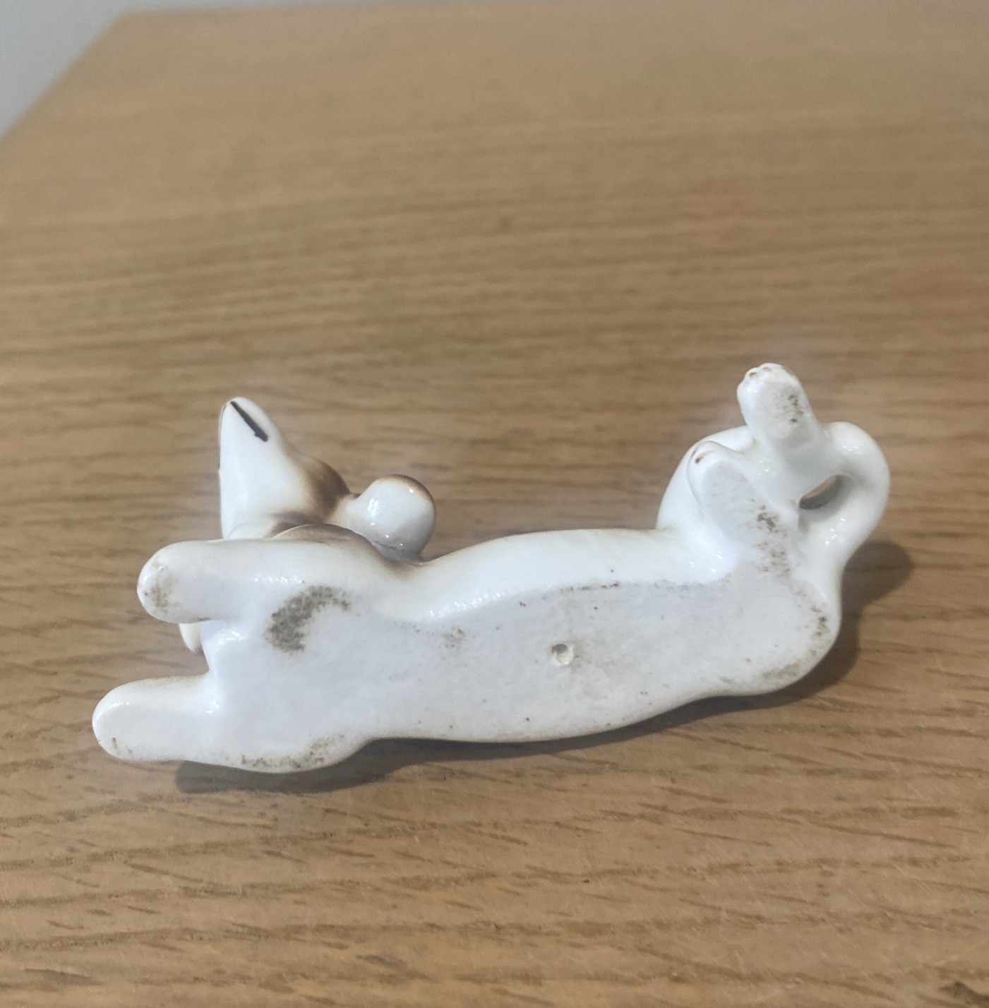 Minature Bone China Dachshund With 5 Puppies Unbranded Figurine 1.25” Tall