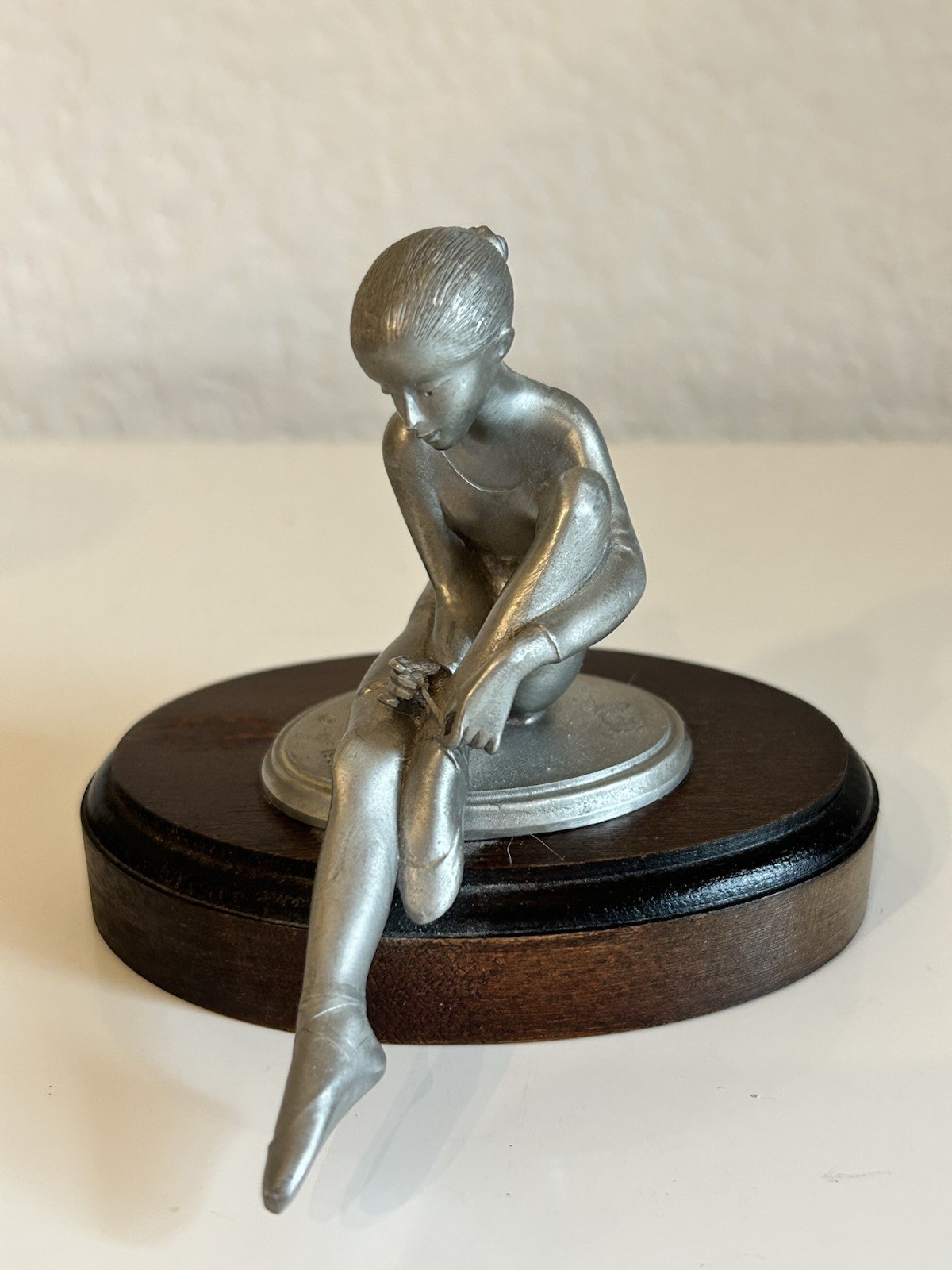 Vintage Ray Lamb Signed Pewter Seated Ballerina Sculpture 1981 Sweden 4”