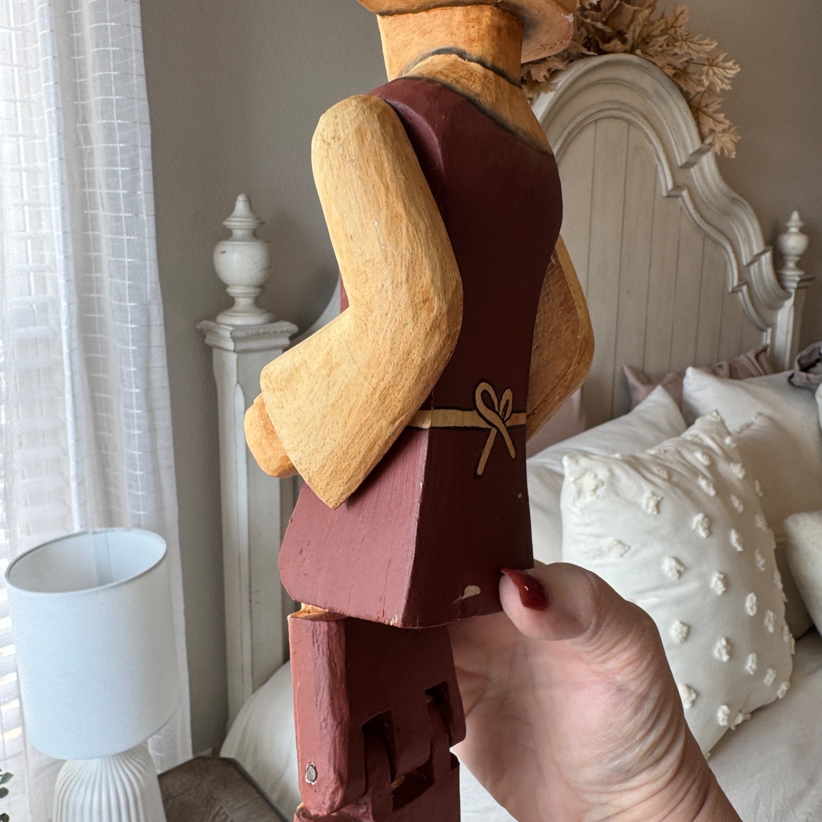 Vintage Hand Carved Wooden Female Pilgrim Jointed Figure Hang Off Mantle 16″