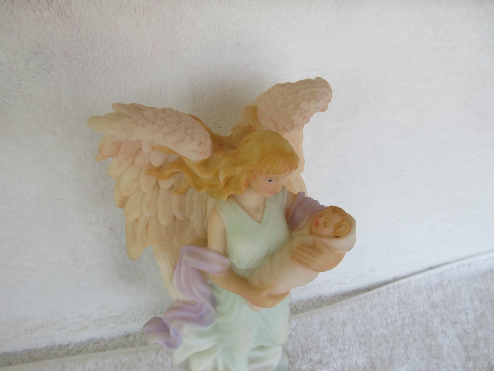 LOVELY~1996 COLL. BY SANSCO [ 8″ ] ANGEL WITH BABY FIGURINE~~1 POUND+ 9 OUNCES!
