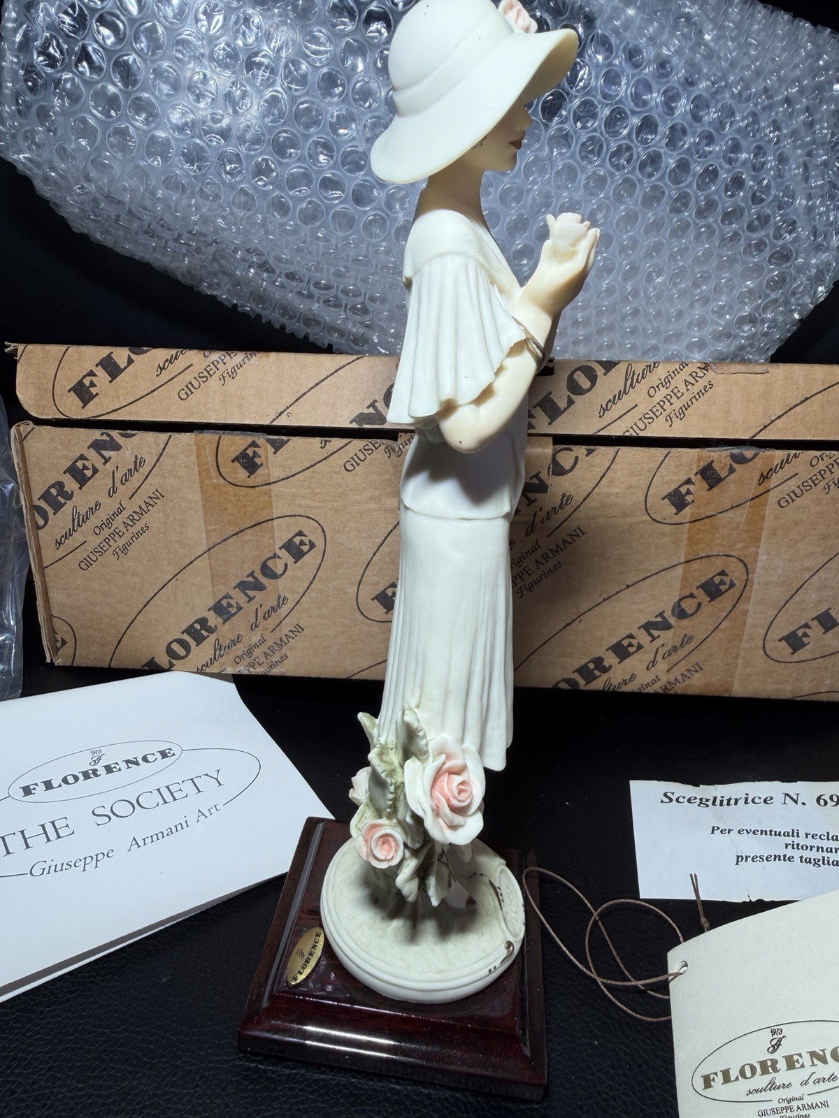 G. ARMANI Figure Figurine Statue Sculpture “Rose” Young Lady Flowers Italy NIB