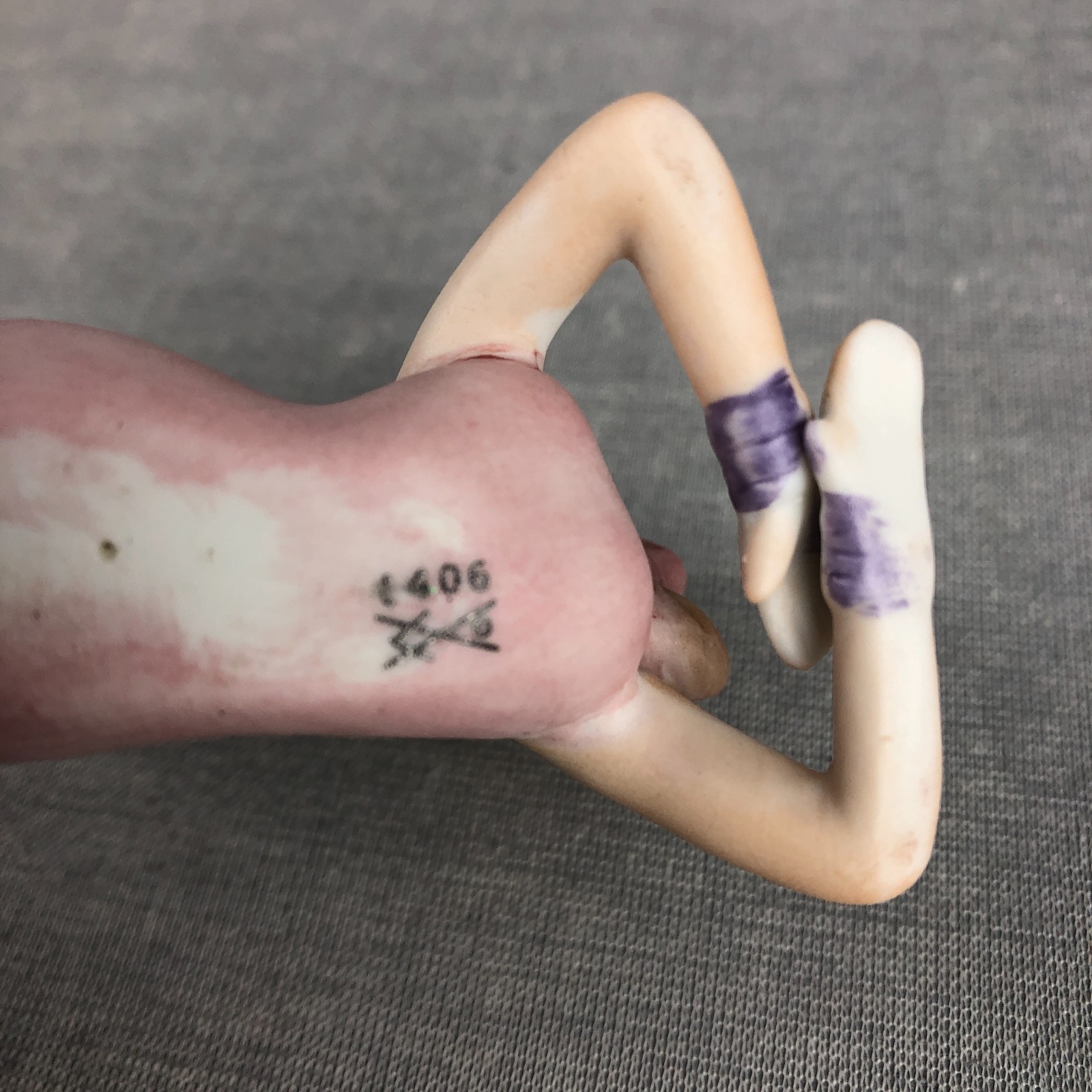 HOMCO Dance Girl Figure set of 2 Ballerina Gymnastics Stretch 70s Porcelain 1406