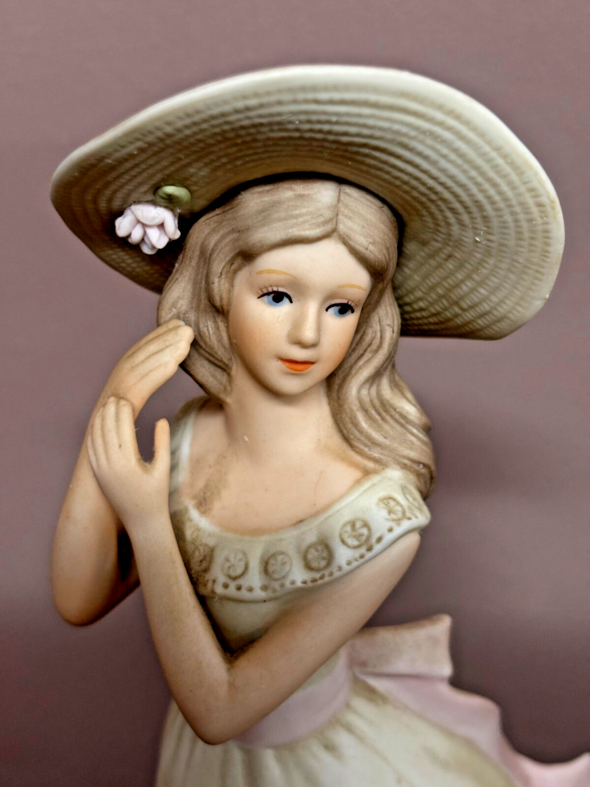 Vintage Home Interiors Masterpiece Figure Melanie 1996