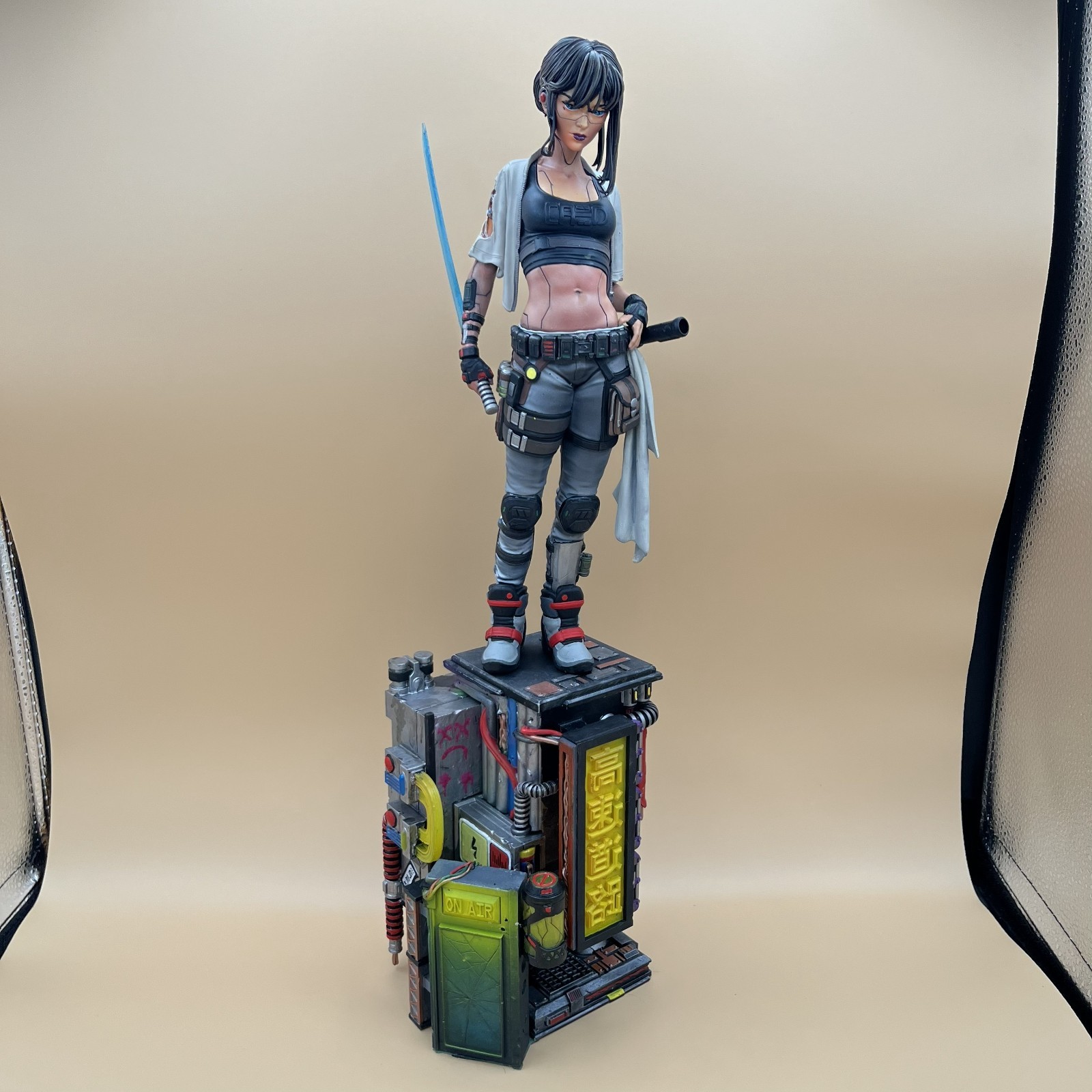 Cyberpunk techno Samuri Hand‑Painted Figurine/Statue/Model/Shelf/Room Decor