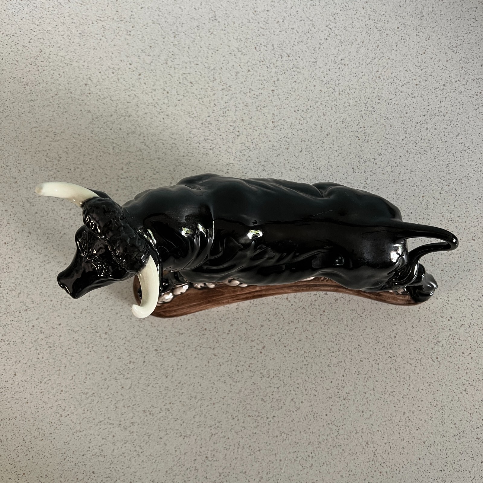 Vintage 9.5″ Black Bull Fighting Atlantic Mold Hand Painted Ceramic Figurine