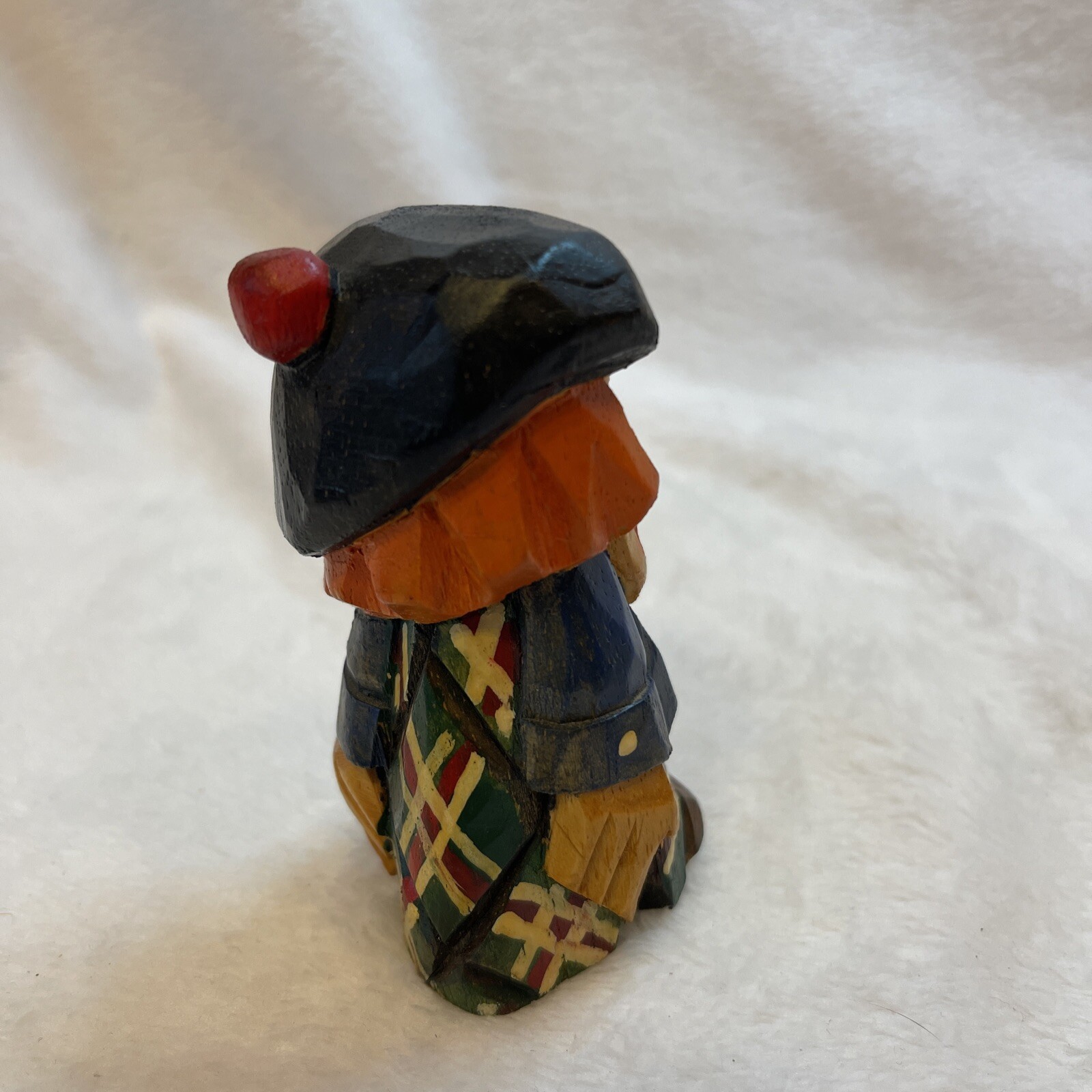 RARE Vintage Donald Corr Carved Scottish Figure Painted Primitive Folk Art 3.5”