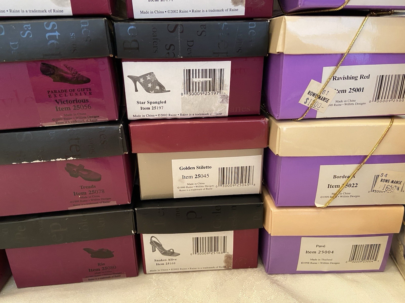 1998-2004 Lot 41 JUST THE RIGHT SHOE Original Boxes Raine Drops Membership Kit