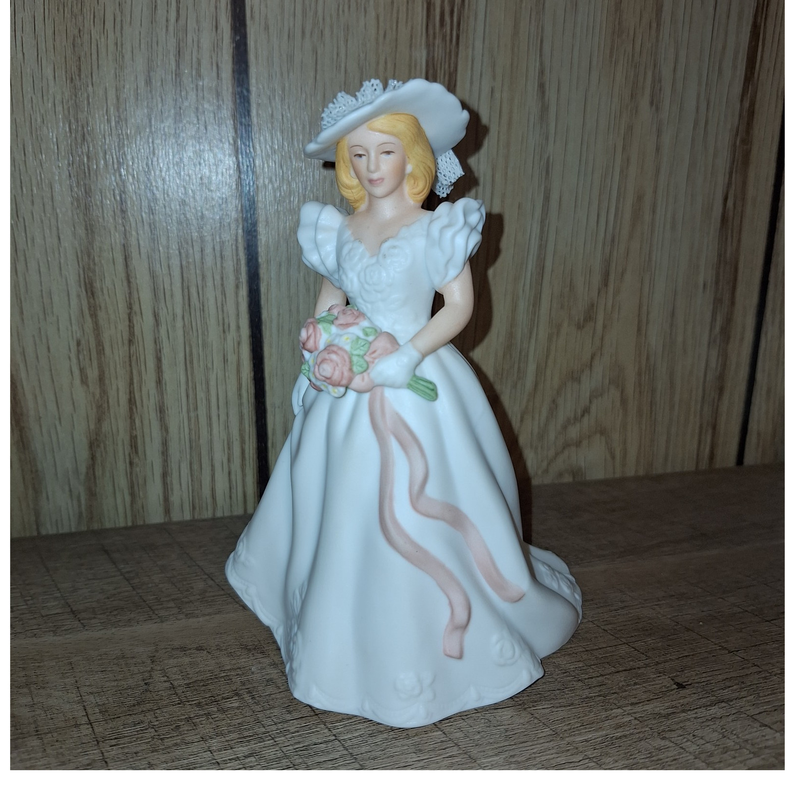 Avon Summer Bride Hand Painted Porcelain Wedding Figurine, 1986