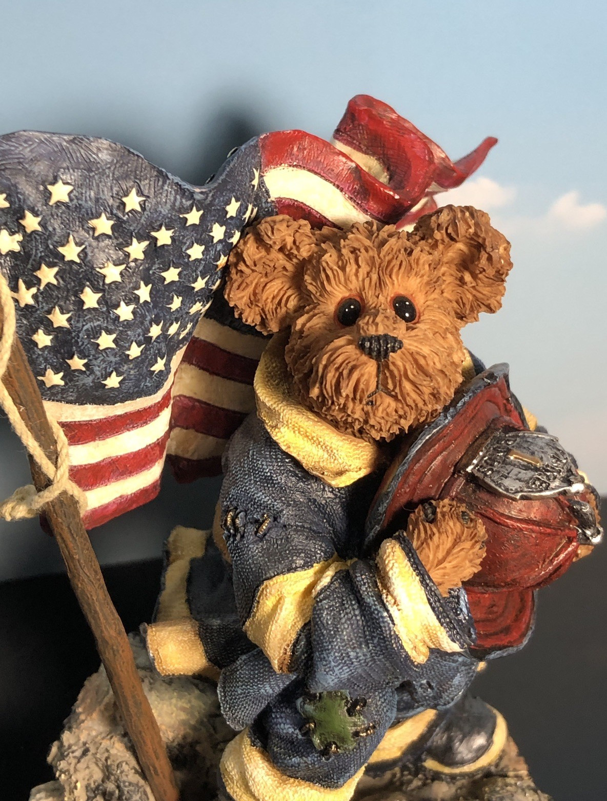 Boyds Bears Patriotic Our American Hero 9/11 Limited Edition Figurine 227791 NEW