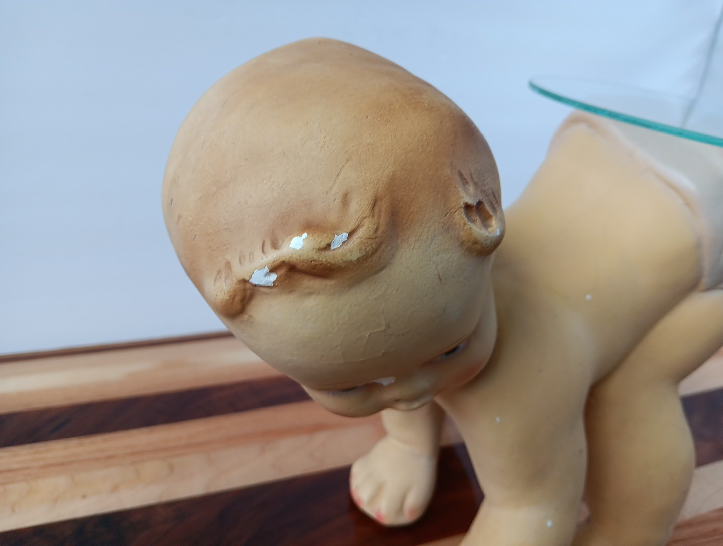 VTG RARE 40s 50s Glass Display Stand Chalkware Plaster Baby 10.5″ Display Diaper