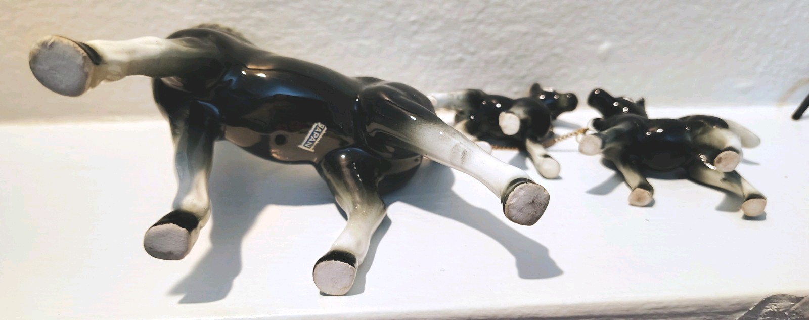 Vtg 1960’s Black and White Mare Figurine with 2 Colts Attached with Chain Japan
