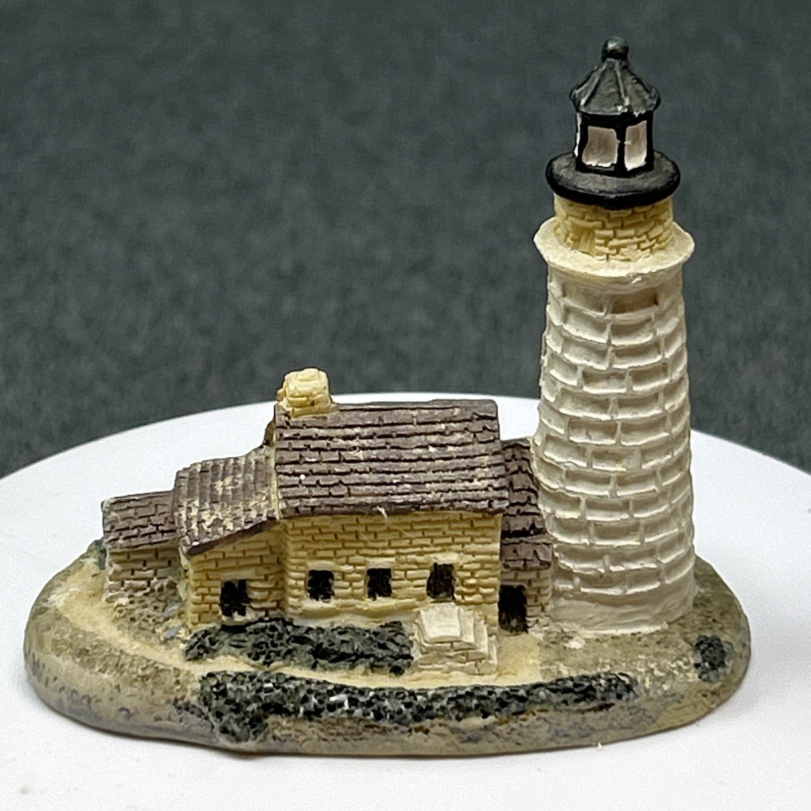 Pacific Rim Mini Lighthouse Figurine Beach Front Scene 3 Inch Resin Nautical