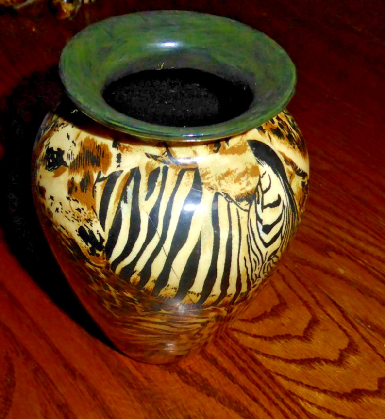 4 LA VIE Safari Ceramic Figures patchwork print: RHINO, GIRAFFE, ELEPHANT, VASE