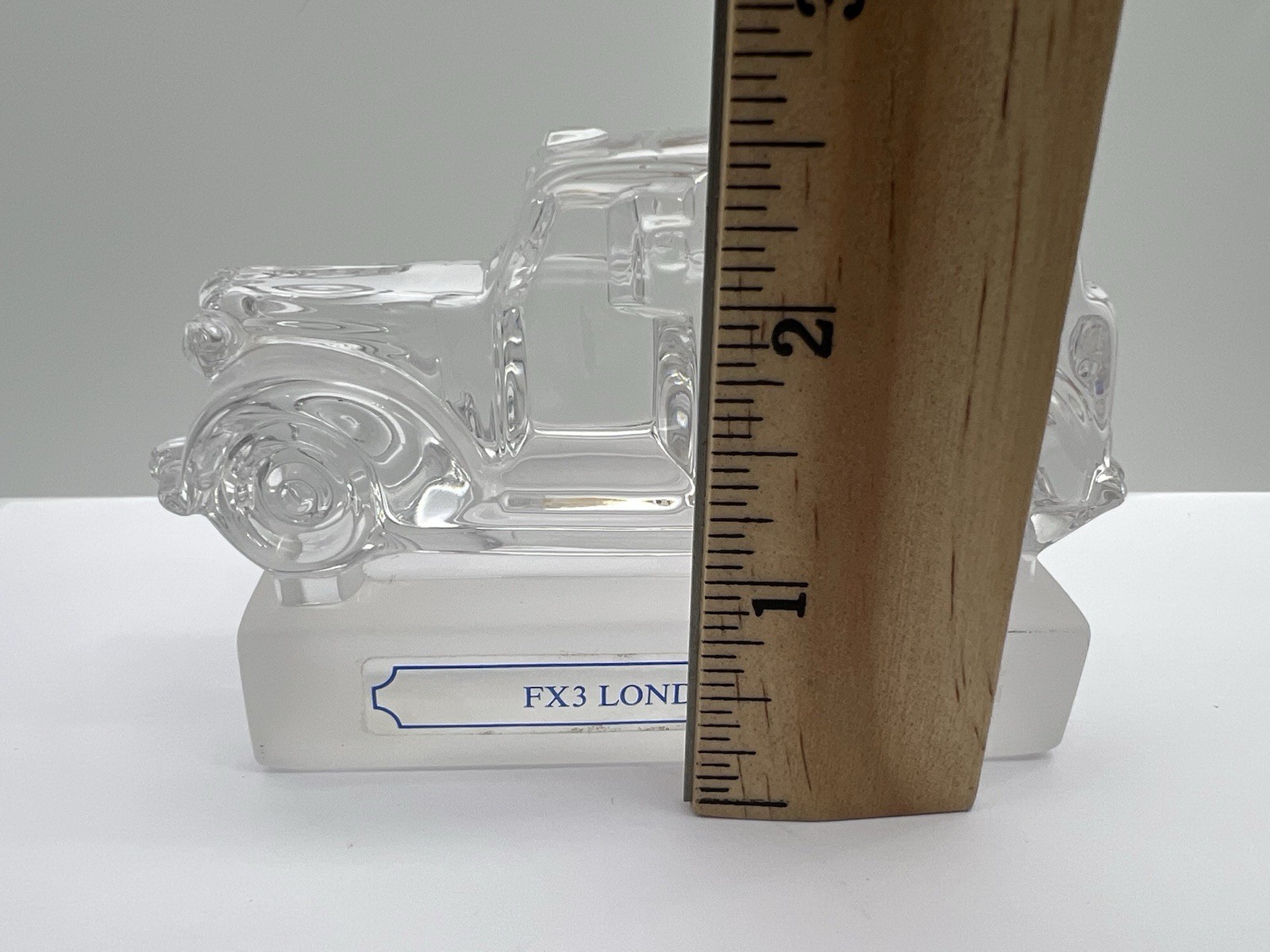 FX3 London Taxi Glass Paperweight Design by Goebel Crystal Collection No Box