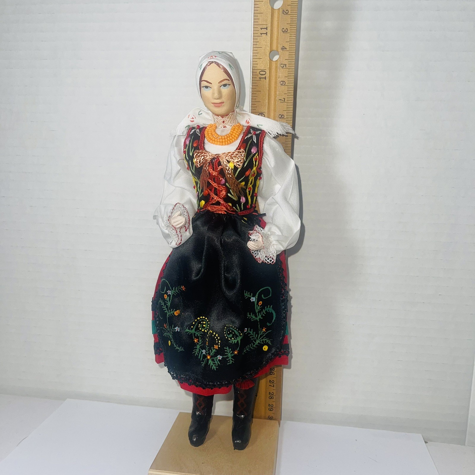 Polish Folk Art Doll Vintage Figurine Handmade 10″ Wood Base Traditional Costume