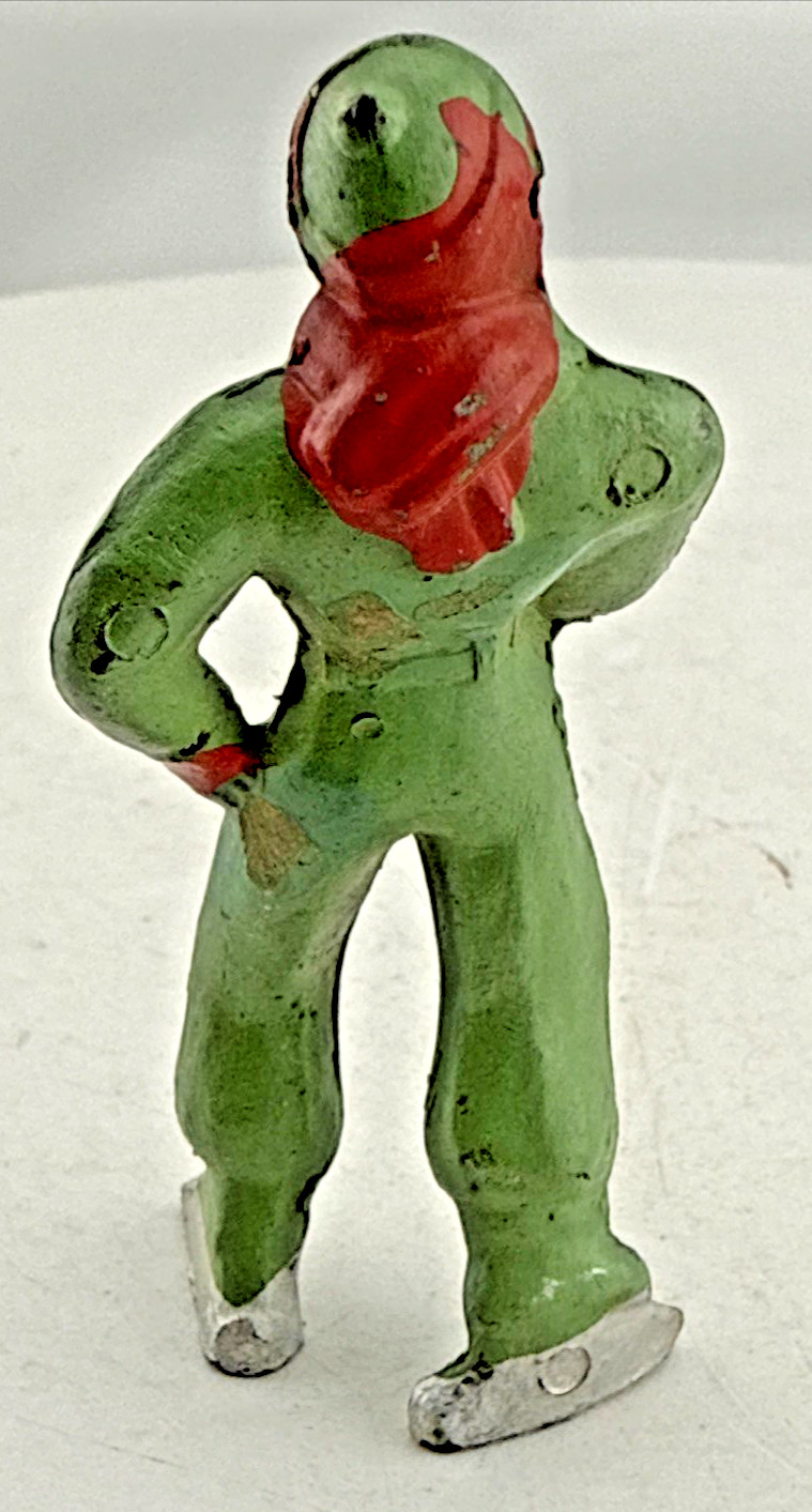 Vtg 7 Barclay Metal Skating Figures Little Girl Men Women Skater 2 3/4″ Tall