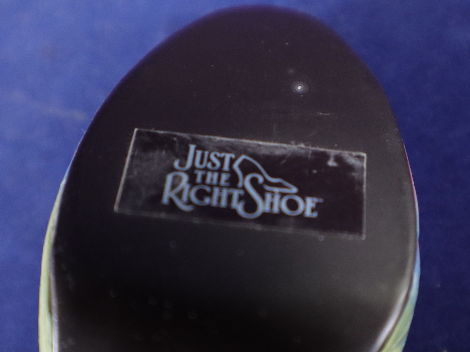 Just the Right Shoe ROSE COURT 25009 Raine Willitts Designs 1998 Vintage
