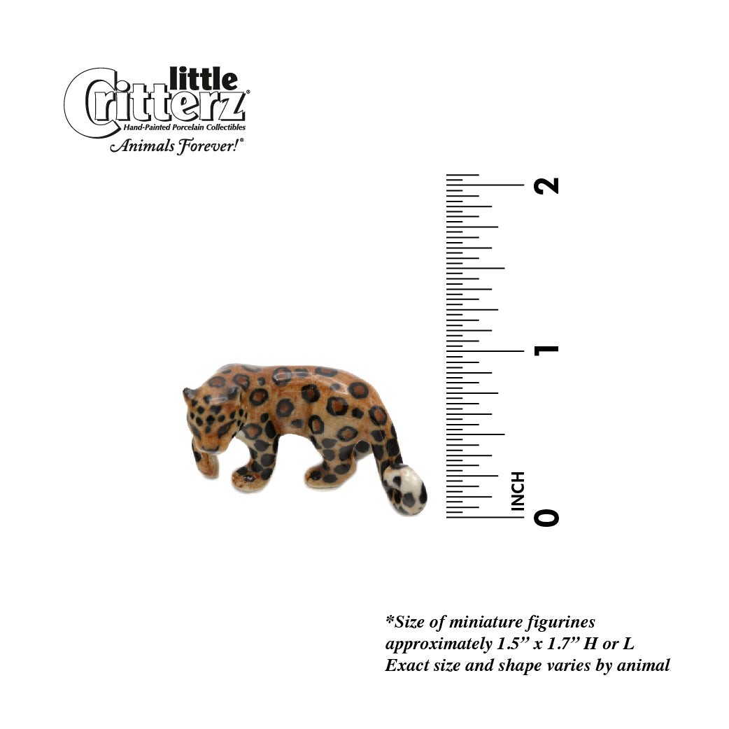 Little Critterz Leopard – Amur Leopard “Siberia” – miniature porcelain figurine