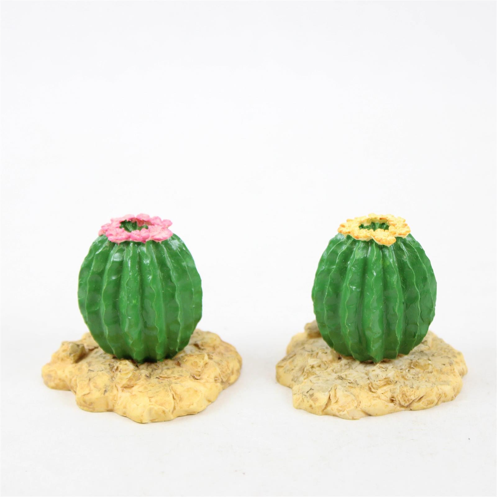 Lot of 2 VTG 1992 Artaffects Village of The Sun Small Cactus Resin Figures 2″