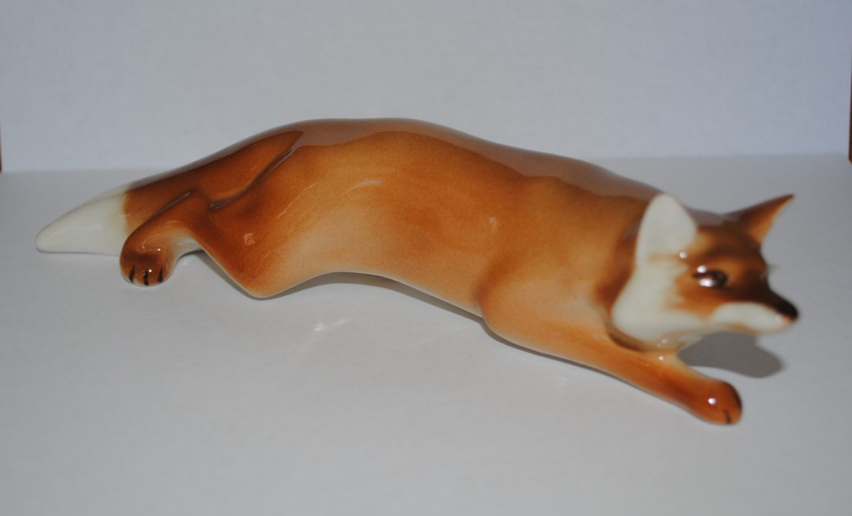 Lomonosov PORCELAIN Figurine FOX.Hand Painted.UNIQUE.RARE.Perfect gift