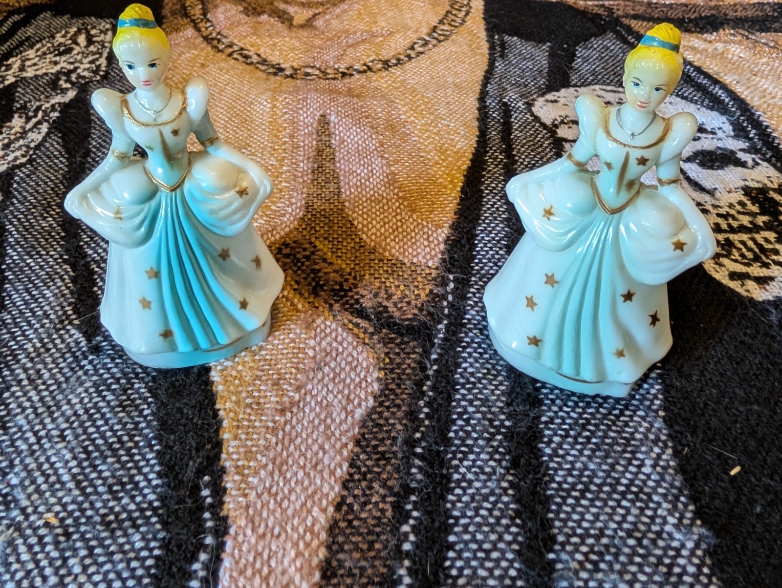 Vintage 1960s Disney Cinderella Hard Plastic Watch Display Hong Kong Cake Topper