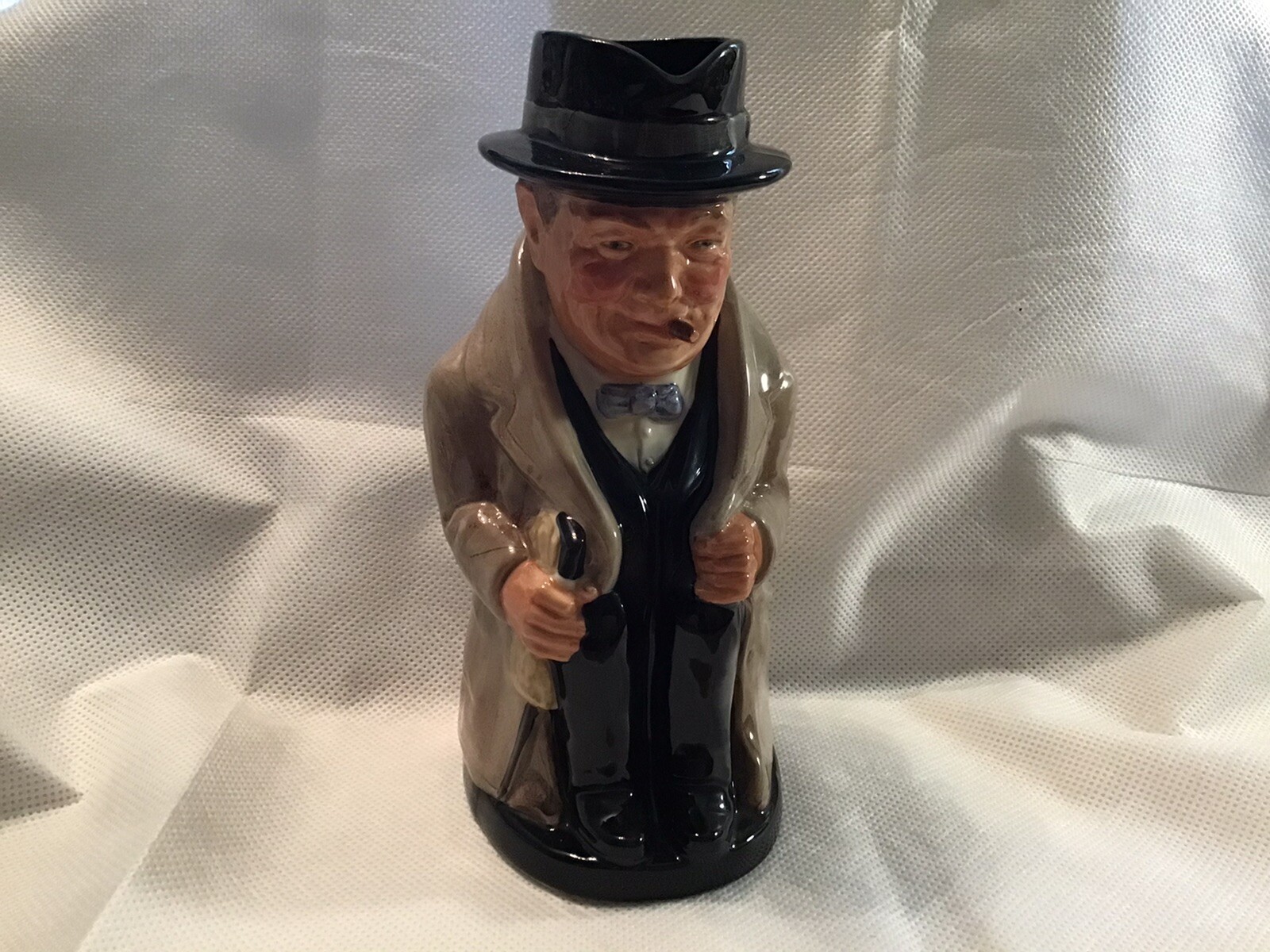 Vintage Royal Doulton Toby Jug – Winston Churchill (8-1/4 in)
