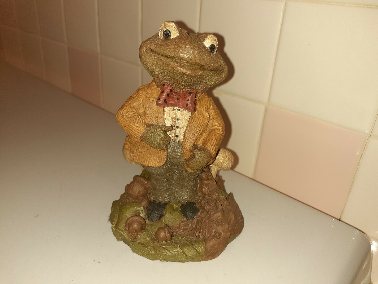 1983 Tom Clark TOAD Figurine The Wind In The Willows 5.6″ tall x 4″ x 4″