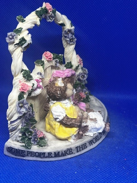 Vintage Bear Family Some People Make the World More Figurine